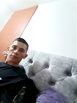 Snapshot of Allyson_Lust chatting on 11-16-25, 02:16 Allyson Lust online show from 11-16-25, 02:16