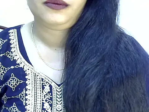 Muskan Jha online show from 05-18-26, 02:01