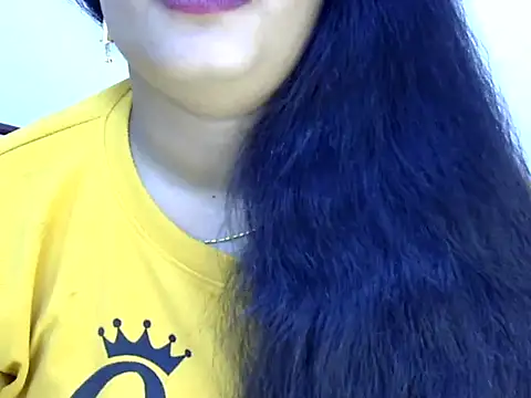 Muskan Jha online show from 05-17-26, 01:05
