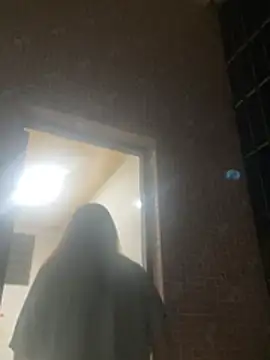 yiyi0316 online show from 04-11-26, 04:43