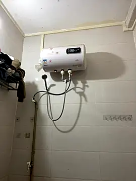 yiyi0316 online show from 12-03-25, 04:17