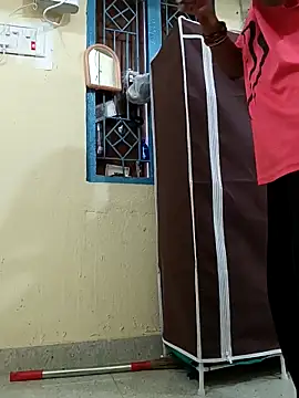 Desi Hot Queen online show from 11-16-25, 04:17