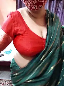 Snapshot of Cute-richa1 chatting on 01-15-26, 02:59 Cute-richa1 online show from 01-15-26, 02:59