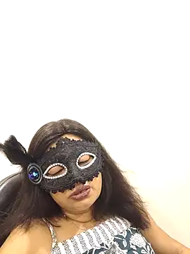 Cute-richa1 online show from 04-18-26, 07:58