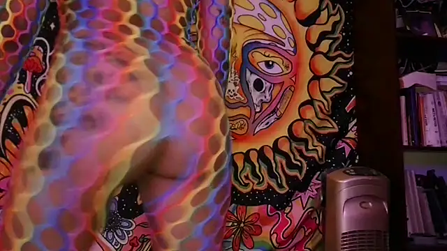 stellakobra online show from 12-19-25, 04:53