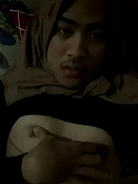 yuliabirdiantie1 online show from 11-15-25, 10:08