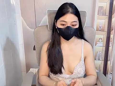 Lousii online show from 04-07-26, 01:57