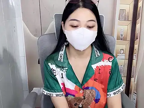 Lousii online show from 04-05-26, 06:53