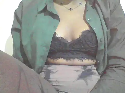 StormzyLeila online show from 11-20-25, 07:31