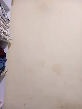 honeypot224 online show from 04-17-26, 04:04