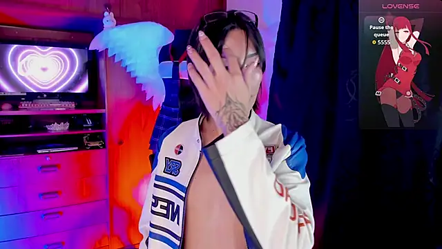  Angell Dustt Star online show from 04-18-26, 01:08