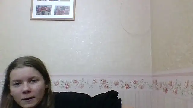 Snapshot of AzumiWenius chatting on 11-17-25, 08:13 AzumiWenius online show from 11-17-25, 08:13