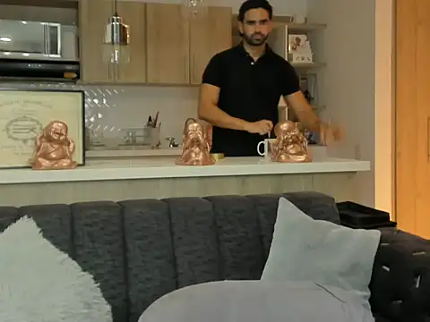 Brad Martin online show from 12-02-25, 01:06