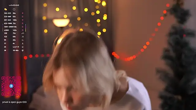 PhillisEsplin online show from 12-20-25, 07:06