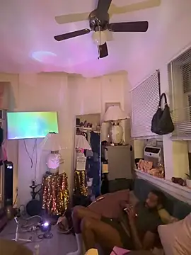 Motherbigbus online show from 03-07-26, 07:48