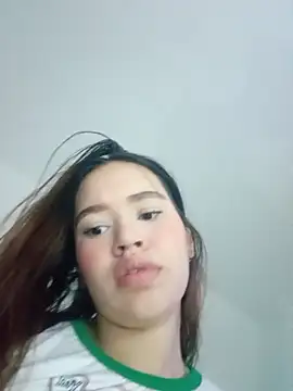 emy ross  online show from 11-28-25, 03:28