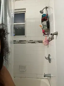 Snapshot of ivse0204 chatting on 11-16-25, 10:13 ivse0204 online show from 11-16-25, 10:13