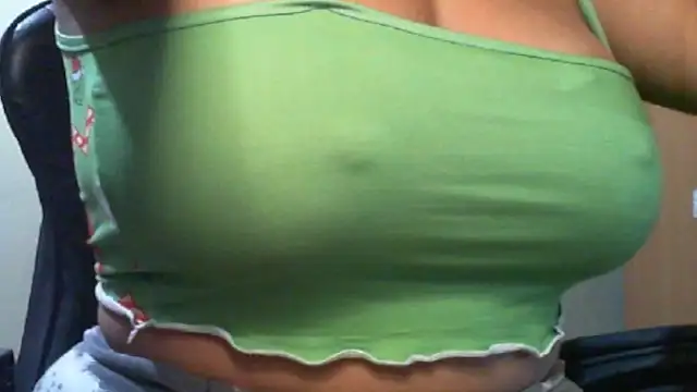 Snapshot of DiivaMarii chatting on 04-18-26, 07:18 DiivaMarii online show from 04-18-26, 07:18