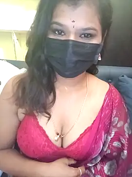 Snapshot of Premalatha_28 chatting on 04-30-26, 06:04 Premalatha 28 online show from 04-30-26, 06:04