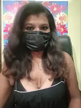 Snapshot of Premalatha_28 chatting on 05-20-26, 06:49 Premalatha 28 online show from 05-20-26, 06:49