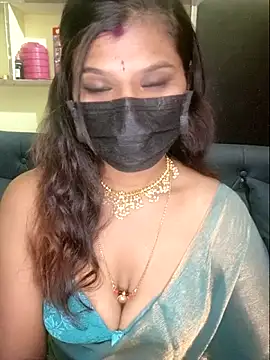 Snapshot of Premalatha_28 chatting on 04-18-26, 05:04 Premalatha 28 online show from 04-18-26, 05:04