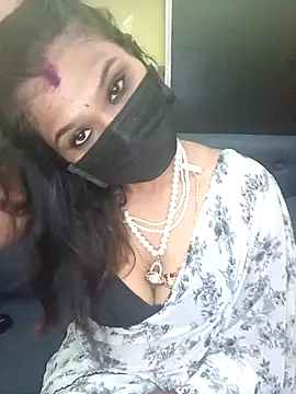 Snapshot of Premalatha_28 chatting on 04-22-26, 08:15 Premalatha 28 online show from 04-22-26, 08:15