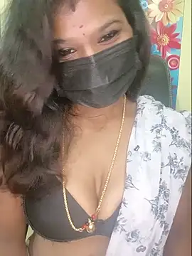 Snapshot of Premalatha_28 chatting on 05-18-26, 04:34 Premalatha 28 online show from 05-18-26, 04:34