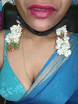 Snapshot of Premalatha_28 chatting on 05-23-26, 05:45 Premalatha 28 online show from 05-23-26, 05:45