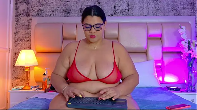 SelennaCooper online show from 04-15-26, 11:38