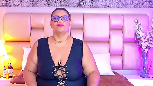 SelennaCooper online show from 02-24-26, 11:55