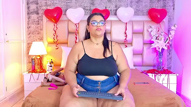 SelennaCooper online show from 02-13-26, 11:43