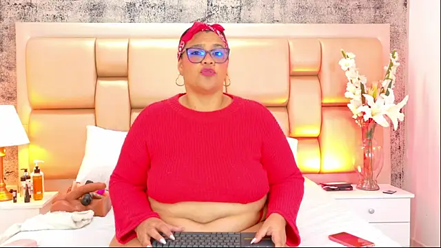 SelennaCooper online show from 01-12-26, 11:50