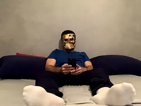 Snapshot of PlayWithMe95 chatting on 11-16-25, 10:24 PlayWithMe95 online show from 11-16-25, 10:24