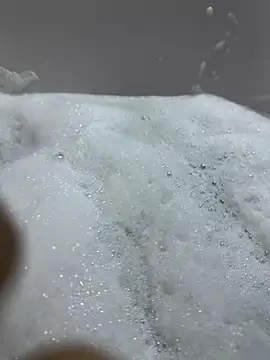 Snapshot of Crxolav@xh chatting on 11-16-25, 08:35 Crxolavxh online show from 11-16-25, 08:35