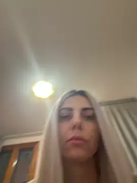 Snapshot of feliciafelon chatting on 03-02-26, 08:05 feliciafelon online show from 03-02-26, 08:05