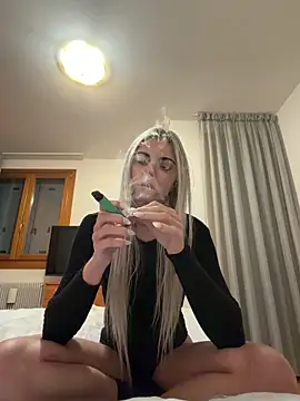 feliciafelon online show from 02-22-26, 05:58