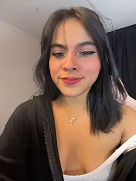 Sophie wyld online show from 12-14-25, 01:12