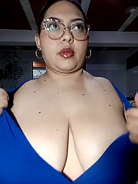 Snapshot of Anna_Lucia88 chatting on 05-11-26, 07:32 Anna Lucia88 online show from 05-11-26, 07:32