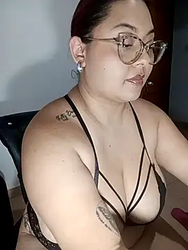 Anna Lucia88 online show from 04-05-26, 06:53