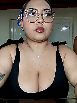 Anna Lucia88 online show from 12-19-25, 04:38