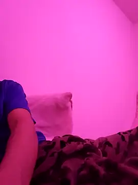 Snapshot of Kada020 chatting on 11-16-25, 08:52 Kada020 online show from 11-16-25, 08:52