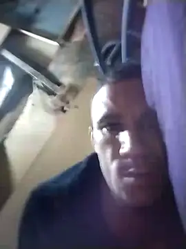 Snapshot of Pussylicker50565 chatting on 11-21-25, 01:04 Pussylicker50565 online show from 11-21-25, 01:04