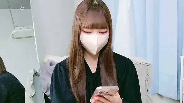 Snapshot of Rinn_chan chatting on 01-11-26, 08:43 Rinn chan online show from 01-11-26, 08:43