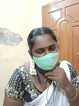 Snapshot of Tamil_Ranjini chatting on 05-19-26, 12:59 Tamil Ranjini online show from 05-19-26, 12:59
