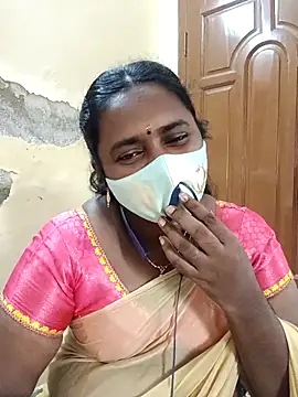 Snapshot of Tamil_Ranjini chatting on 05-04-26, 01:42 Tamil Ranjini online show from 05-04-26, 01:42