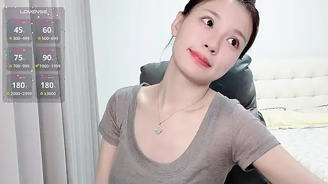 H-2005 online show from 05-07-26, 10:35