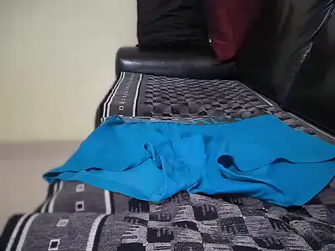 abhiabhi9898 online show from 12-19-25, 07:44