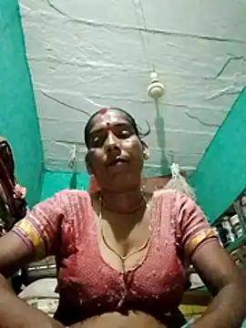 Snapshot of Xx_savita chatting on 07-05-26, 08:59 Xx savita online show from 07-05-26, 08:59