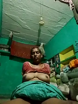 Snapshot of Xx_savita chatting on 06-13-26, 11:02 Xx savita online show from 06-13-26, 11:02