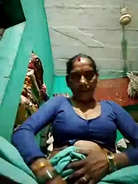 Snapshot of Xx_savita chatting on 07-21-26, 10:44 Xx savita online show from 07-21-26, 10:44